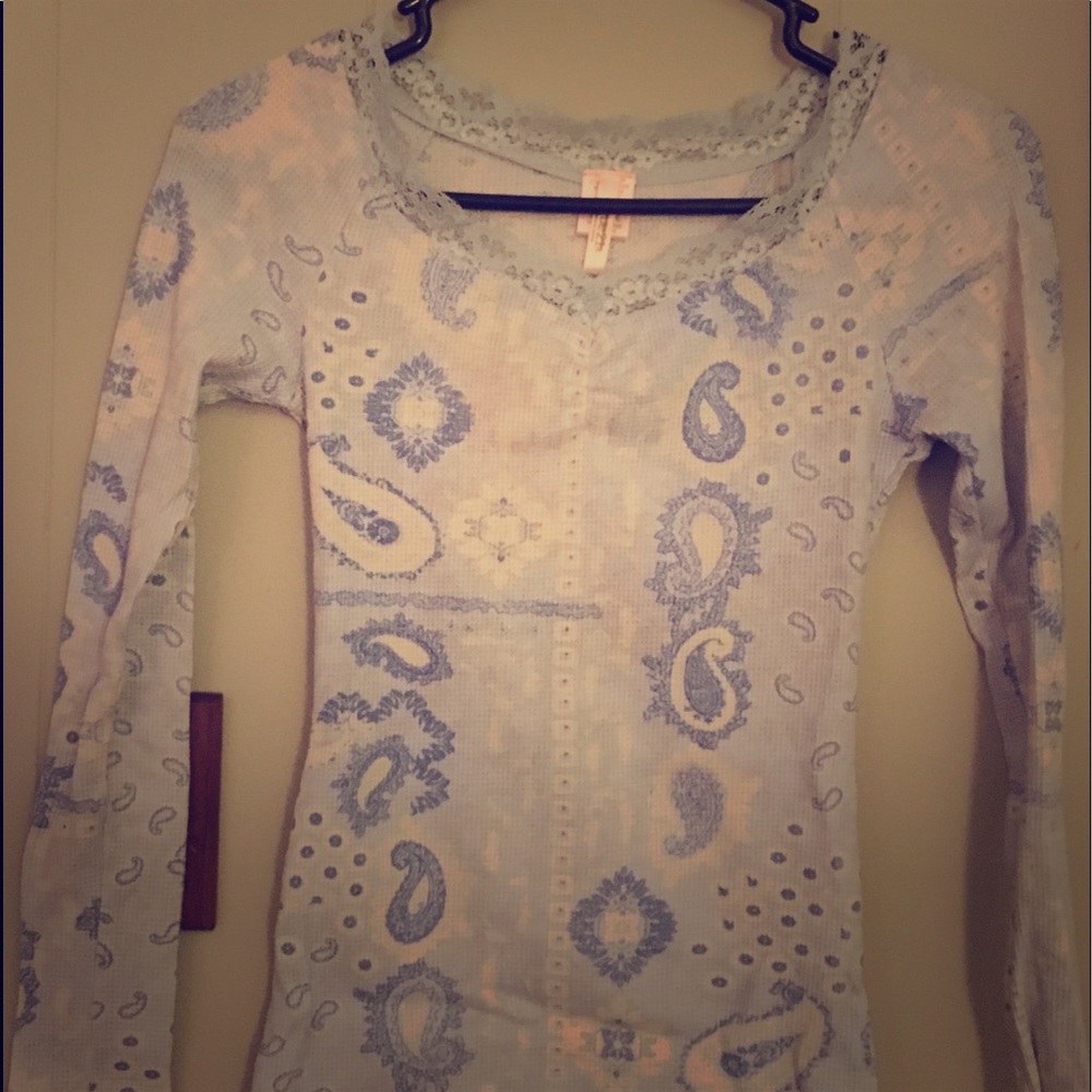 Long Sleeve Patterned Shirt